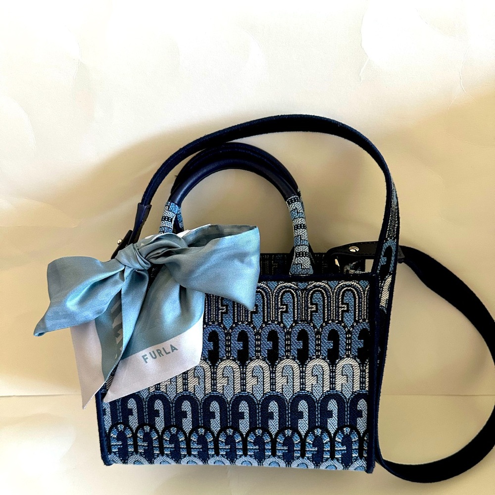 100% Authentic Furla Opportunity Mini Tote/Crossbody with detachable silk twilly
